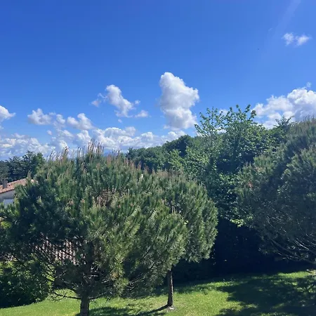Deluxe Dans Les Hauts D'orfeuille A Les Valence & Monteleger Accommodatie bij particulieren Beaumont-les-Valence